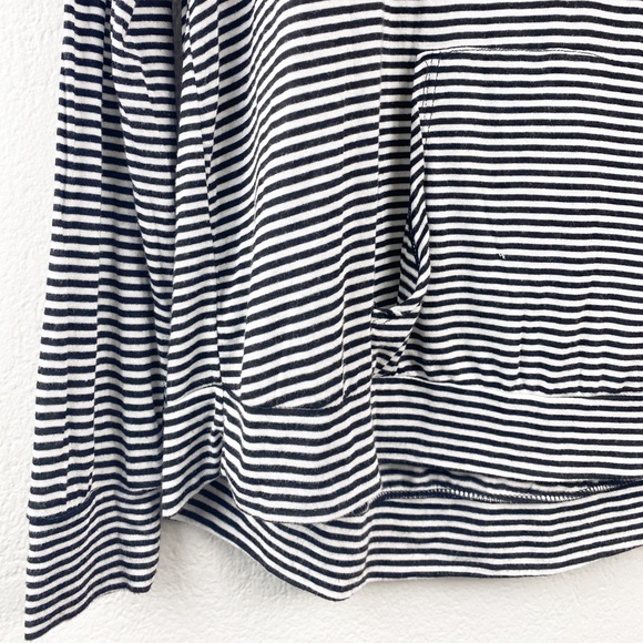 Brandy Melville Striped Pullover Hoodie - Picture 6 of 7